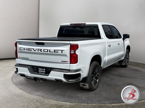 Used 2021 Chevrolet Silverado 1500 RST w/ Z71 Off-Road Package AWD/4WD image 7