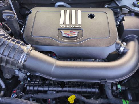 Used 2024 Cadillac XT6 Luxury w/ LPO, Floor Liner Package image 14