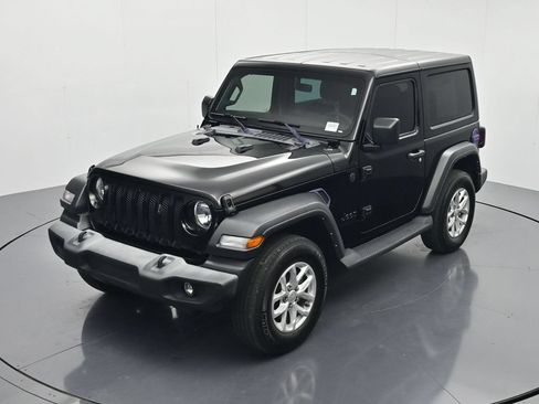 Used 2023 Jeep Wrangler Sport AWD/4WD image 28