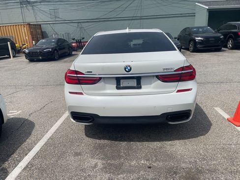 Used 2018 BMW 750i xDrive image 5