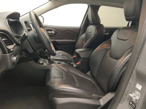 Used 2023 Jeep Cherokee Altitude Lux image 17