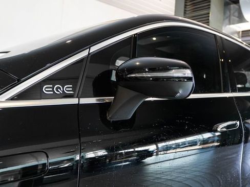 Certified 2023 Mercedes-Benz EQE 500 4MATIC SUV image 10