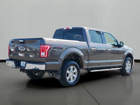 Used 2017 Ford F150 XLT w/ Equipment Group 302A Luxury image 3