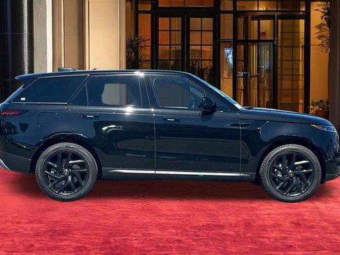 New 2025 Land Rover Range Rover Sport SE AWD/4WD image 7