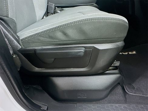 Used 2020 RAM 2500 Big Horn image 24