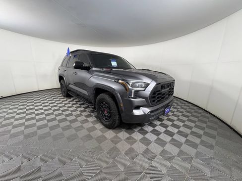 Used 2025 Toyota Sequoia TRD Pro AWD/4WD image 7