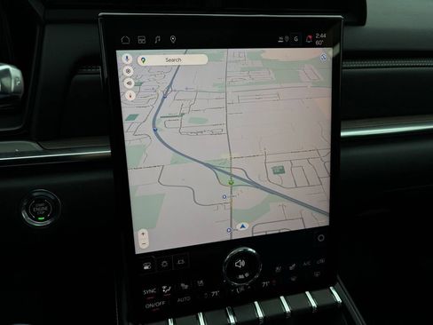 New 2026 GMC Terrain Denali w/ LPO, Floor Liner Package image 27