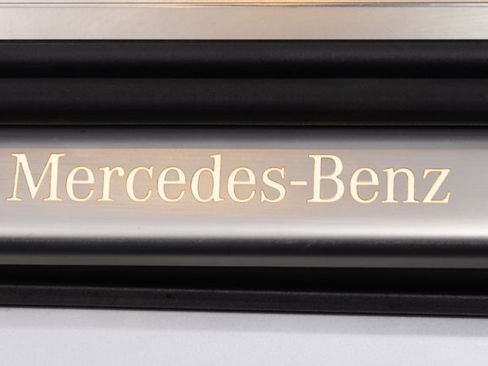 Used 2013 Mercedes-Benz SL 550 image 70