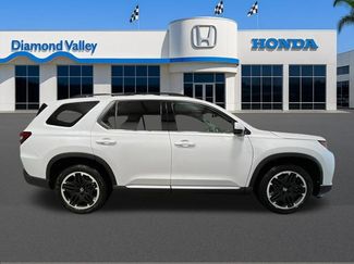New 2026 Honda Pilot Touring video 2