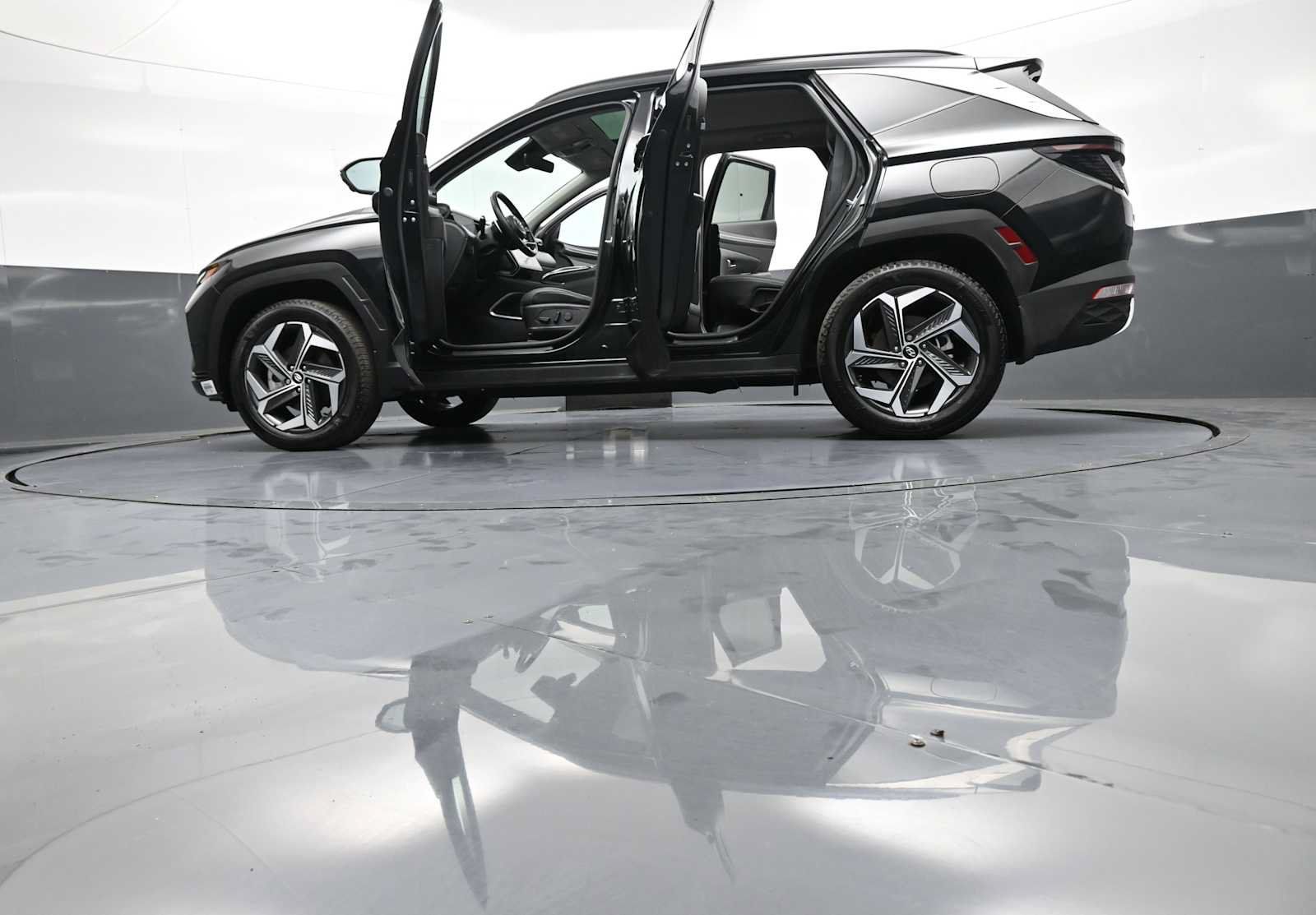 Certified 2024 Hyundai Tucson Limited AWD/4WD image 52