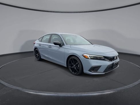 Used 2023 Honda Civic Sport image 9