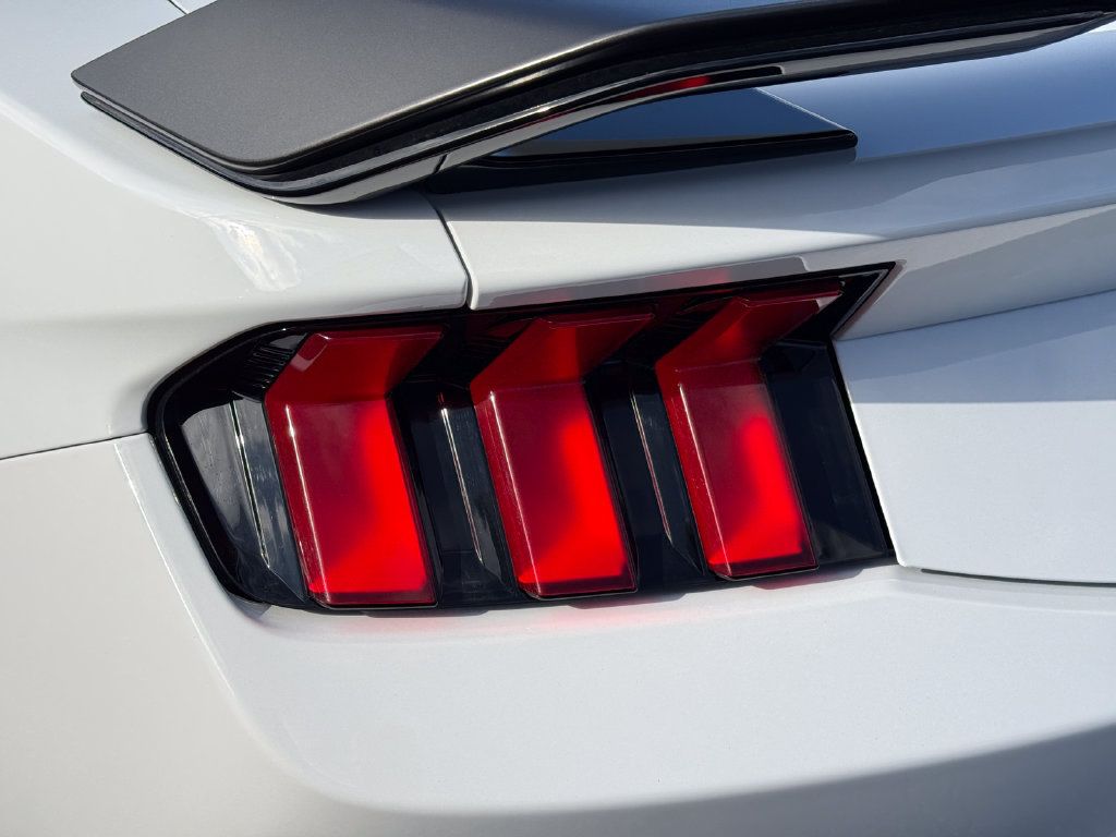 Used 2025 Ford Mustang Dark Horse RWD image 10