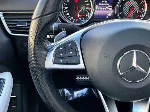 Used 2019 Mercedes-Benz GLE 43 AMG AMG GLE 43 image 23