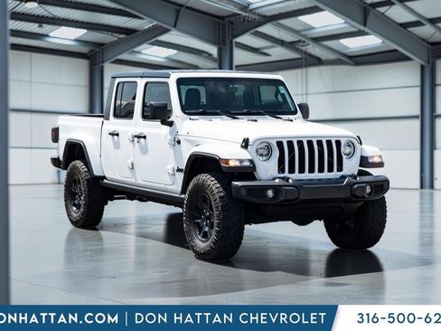 Used 2020 Jeep Gladiator Sport w/ Quick Order Package 24S AWD/4WD image 25