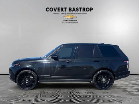 Used 2018 Land Rover Range Rover image 3