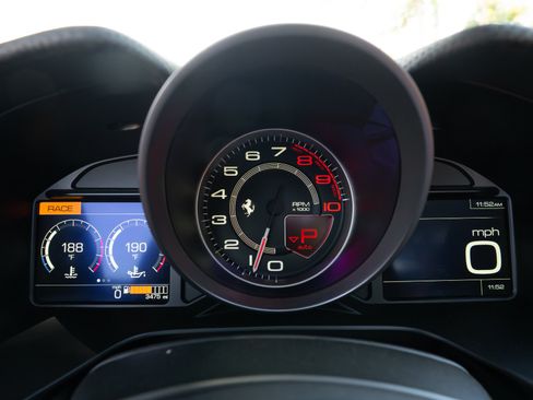 Used 2023 Ferrari Portofino M RWD image 77