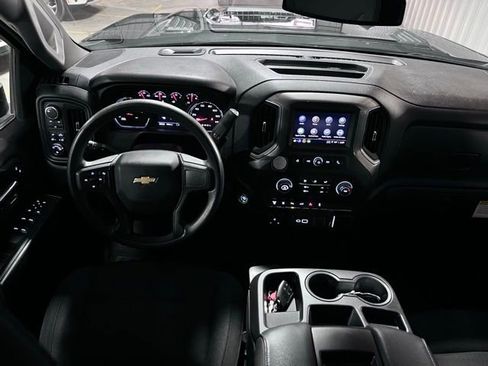 Used 2024 Chevrolet Silverado 2500 Custom w/ Custom Value Package AWD/4WD image 26