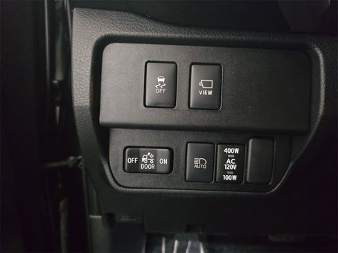Used 2021 Toyota Tacoma Limited w/ Nightshade Package image 28