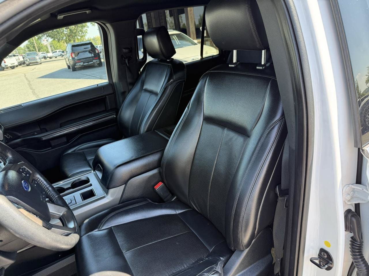Used 2020 Ford Expedition XLT w/ Equipment Group 201A RWD image 11
