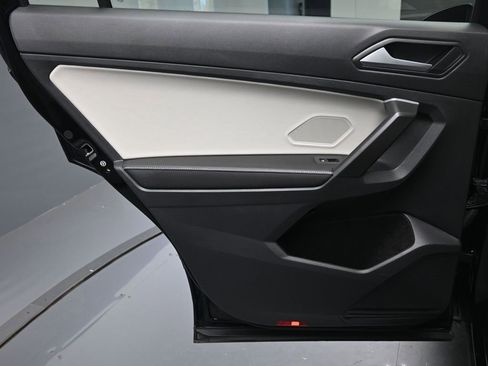 Used 2024 Volkswagen Tiguan S image 22