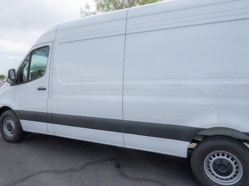 New 2025 Mercedes-Benz Sprinter 2500 image 5