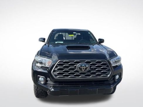 Used 2021 Toyota Tacoma TRD Sport image 8