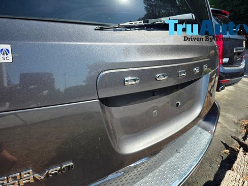 Used 2017 Dodge Grand Caravan SE w/ Power Window Group FWD image 7