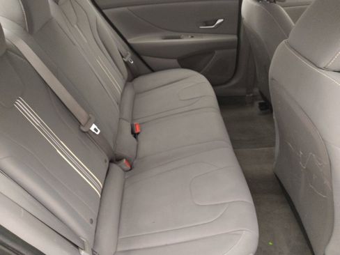 Used 2023 Hyundai Elantra SEL w/ Cargo Package FWD image 19