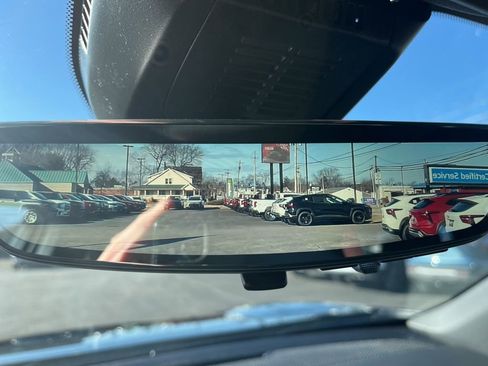 New 2026 Chevrolet Equinox LT w/ Convenience Package II image 23