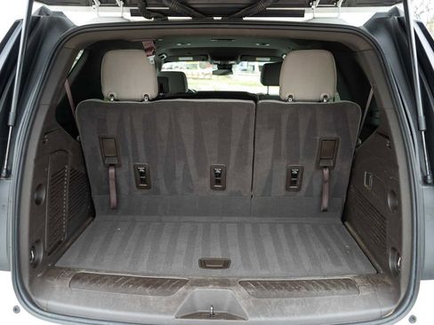 Used 2023 Chevrolet Tahoe LS RWD image 8