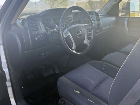 Used 2012 GMC Sierra 2500 SLE w/ SLE Preferred Package image 14