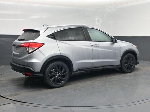 Used 2022 Honda HR-V Sport image 3