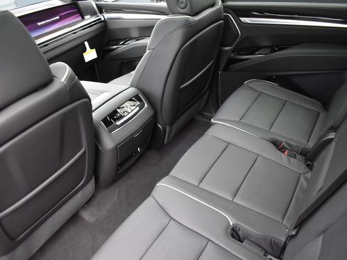 Certified 2026 Cadillac Escalade ESV Luxury w/ Touring Package image 27