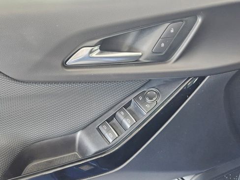 New 2026 Chevrolet Equinox RS image 10