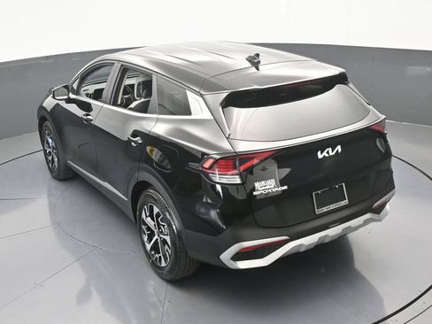 Used 2024 Kia Sportage EX image 48