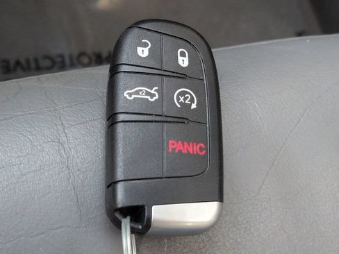 Used 2010 Cadillac SRX Performance FWD image 29