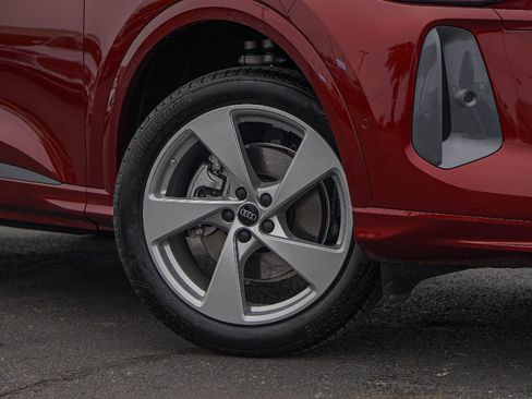 New 2025 Audi Q5 Premium Plus image 1