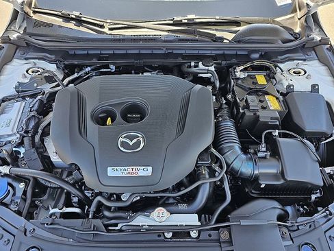 New 2026 MAZDA MAZDA3 Hatchback w/Premium Plus Pkg image 10