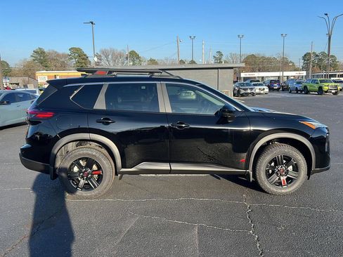 New 2026 Nissan Rogue SV image 2