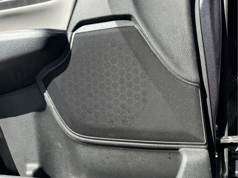 Certified 2018 Honda CR-V Touring image 27