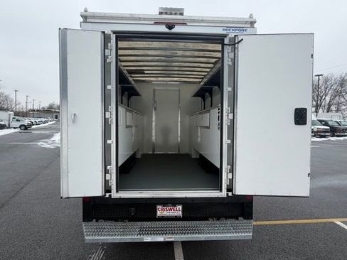 New 2025 Chevrolet Express 3500 w/ Power Convenience Package image 8