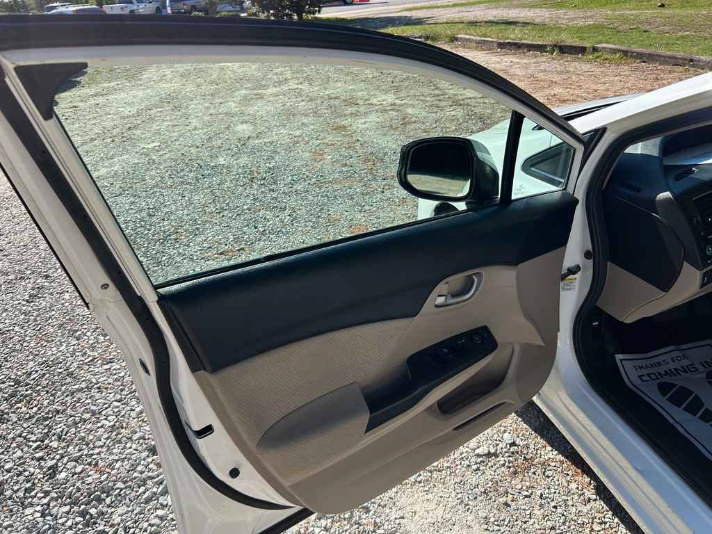 Used 2013 Honda Civic LX image 7