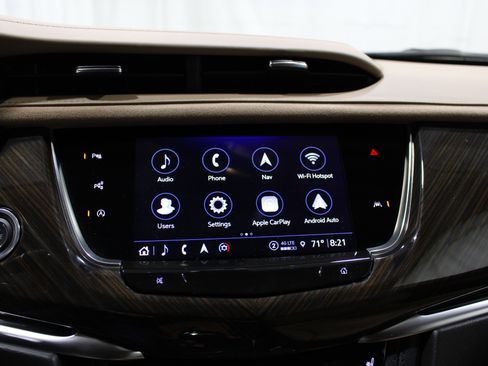 Certified 2025 Cadillac XT6 Premium Luxury w/ Platinum Package AWD/4WD image 17