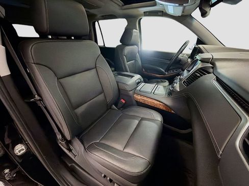 Used 2019 Chevrolet Tahoe Premier AWD/4WD image 33