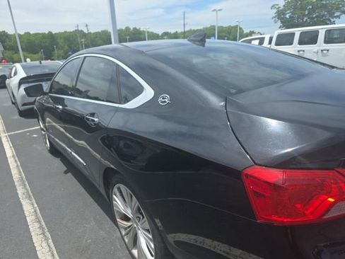 Used 2016 Chevrolet Impala LTZ w/ Enhanced Convenience Package FWD image 15