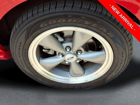 Used 2006 Ford Mustang GT Premium RWD image 11
