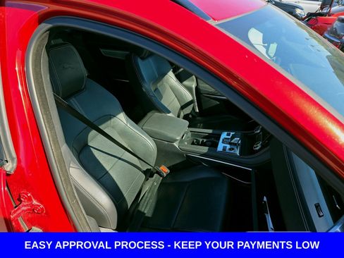 Used 2024 Jaguar F-PACE R-Dynamic S image 7