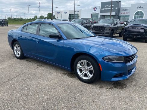 Used 2023 Dodge Charger SXT RWD image 8