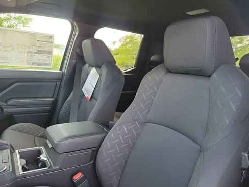 New 2026 Toyota Tacoma SR5 RWD image 21
