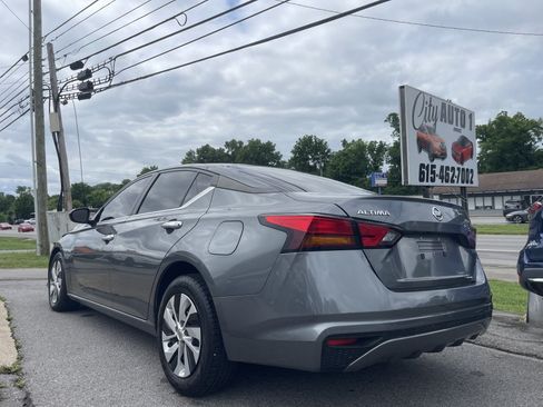 Used 2022 Nissan Altima 2.5 S FWD image 7